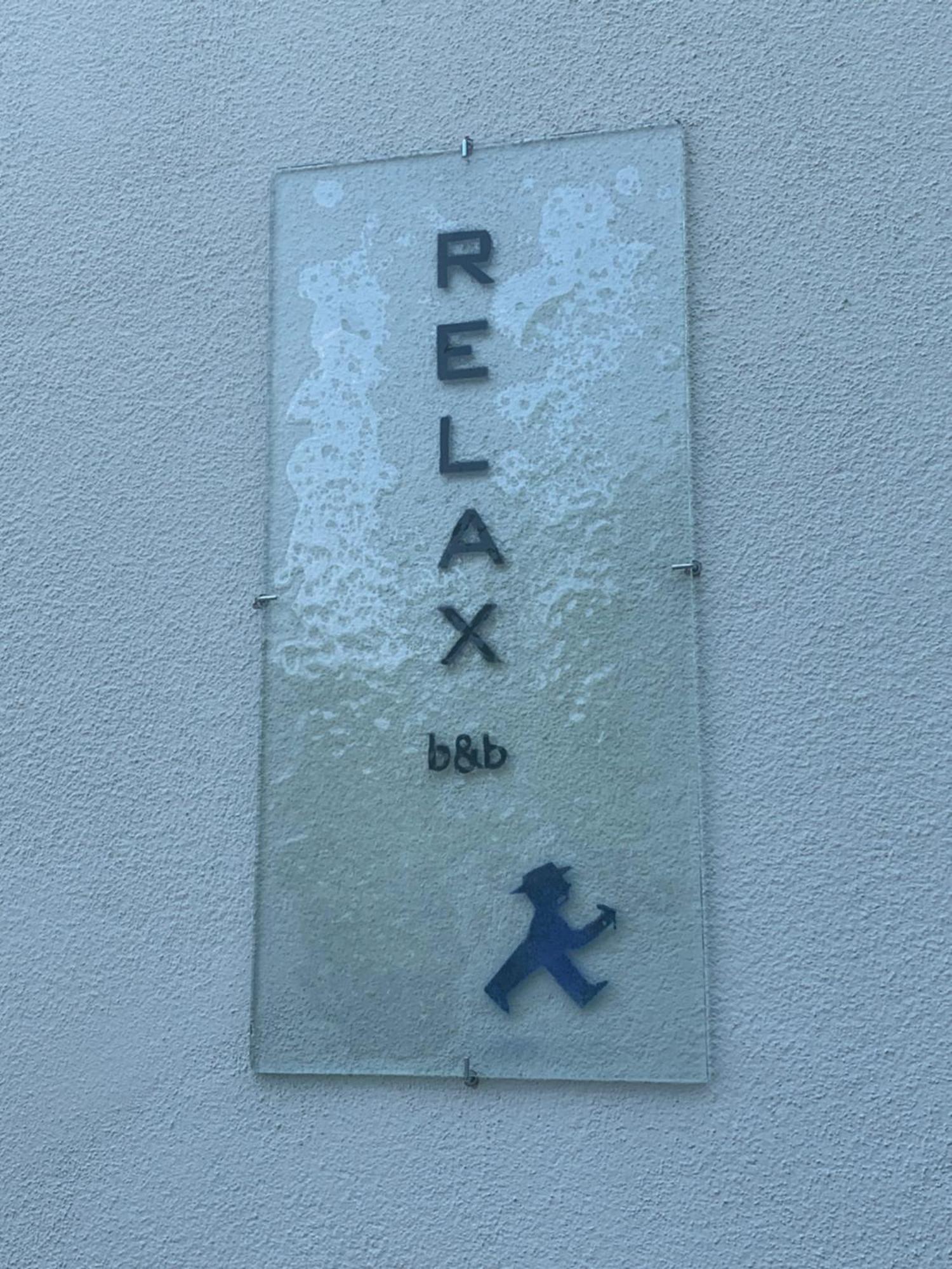 Relax Hotel Borgosesia Exterior foto